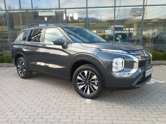Outlander PHEV - Zdjęcie 1